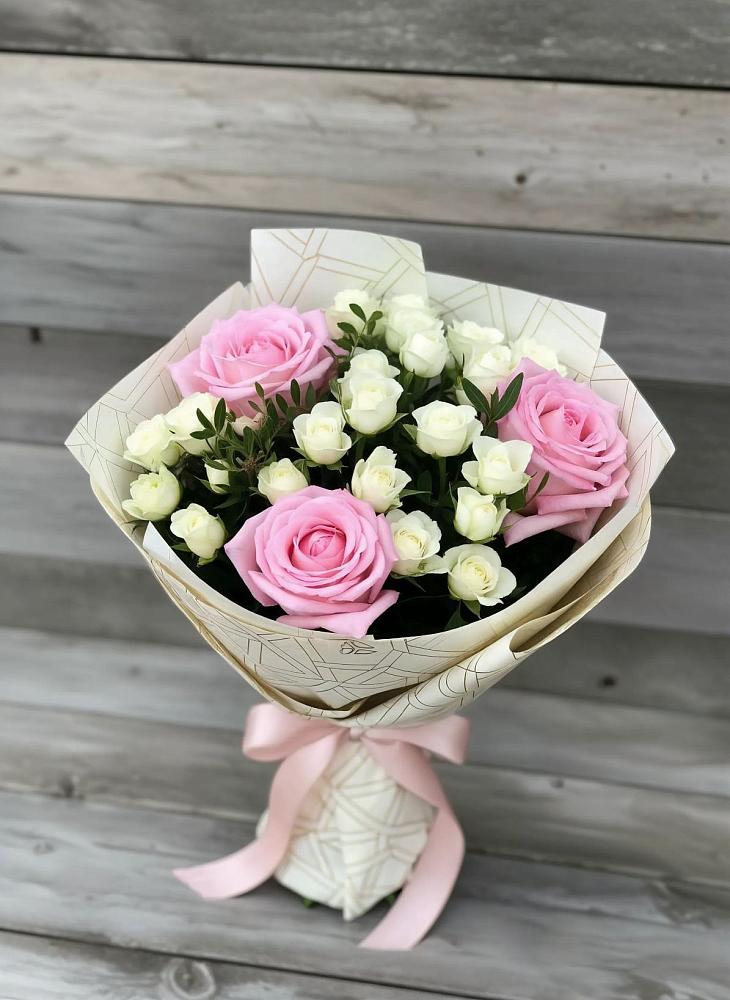 Букет цветов из: Розы в Уляпе