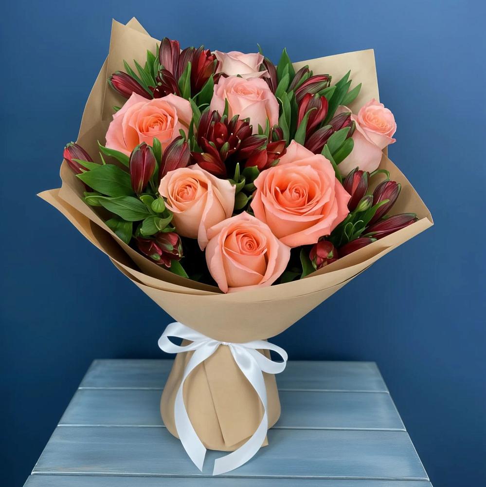 Букет цветов из: Розы и Альстромерии в Уляпе