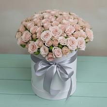 Цветочная композиция из Розы в шляпной коробке в Уляпе