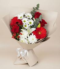 Букет цветов из:  Розы, Хризантемы, Герберы и Лилии в Уляпе