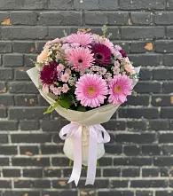 Букет цветов из:  Герберы и Хризантемы в Уляпе