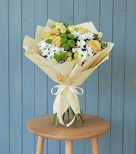 Букет цветов из:  Хризантемы и Розы #REPLACE_PRED# Уляпе