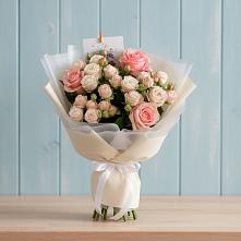 Букет цветов из:  Розы #REPLACE_PRED# Уляпе