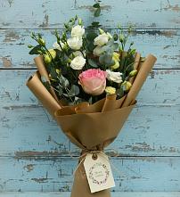 Букет цветов из:  Розы и Лизиантусы #REPLACE_PRED# Уляпе